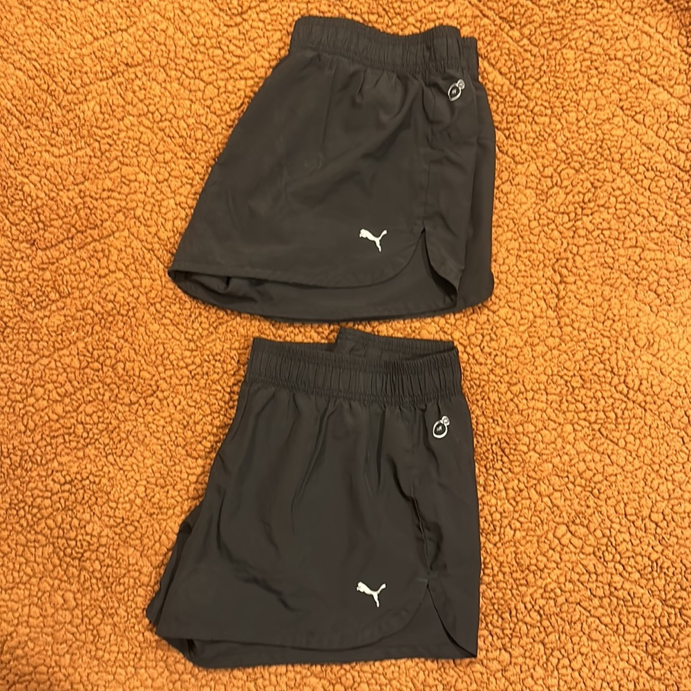 Puma running shorts size L